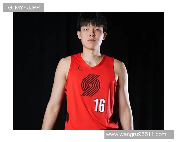 杨瀚森防守位置感显著提升媒体人称赞其持续进步表现 杨瀚森防守位置感显著提升媒体人称赞其持续进步表现