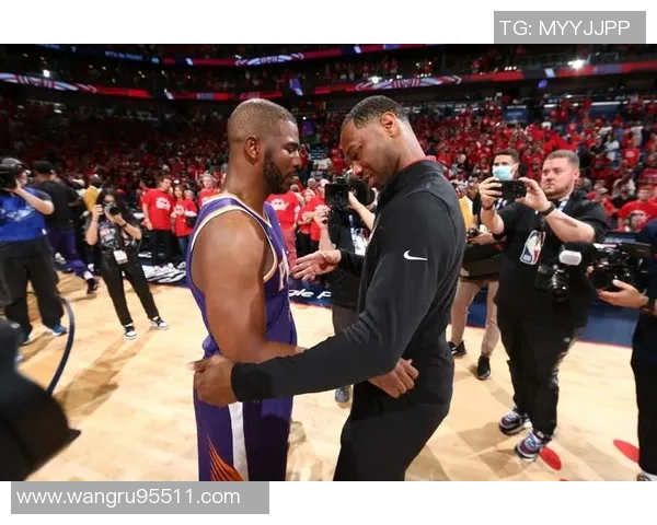 船记：保罗在更衣室中给予布朗米勒建议令人感到欣慰与期待