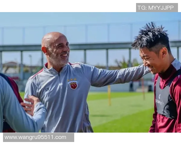 海港队结束假期重返训练全力备战中超收官战争取佳绩