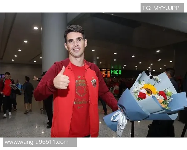 曼联官方社交媒体为费莱尼和斯莫林送上生日祝福庆祝他们的特别日子 曼联官方社交媒体为费莱尼和斯莫林送上生日祝福庆祝他们的特别日子