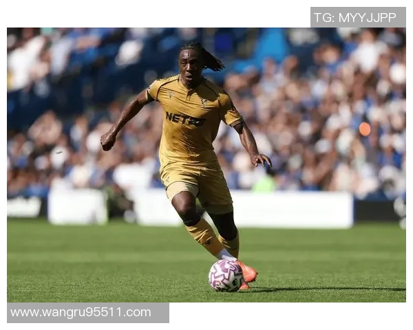 埃泽揭示今夏转会心路历程热刺曾是选择阿森纳才是理想舞台 埃泽揭示今夏转会心路历程热刺曾是选择阿森纳才是理想舞台