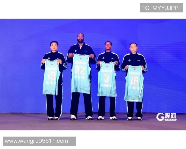 刘维伟现场观战首秀杨瀚森表达喜悦并全力以赴展现自我