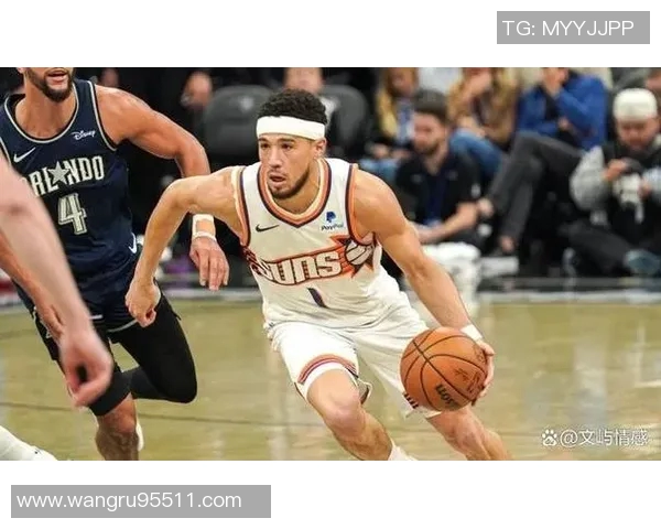 布克助攻与失误并存球队急需真正控卫提升整体表现 布克助攻与失误并存球队急需真正控卫提升整体表现