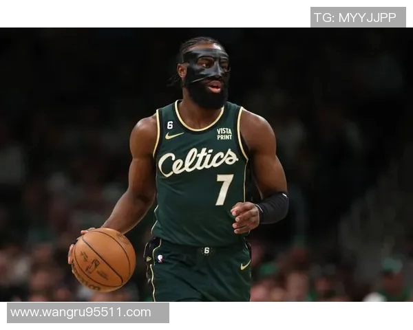 杰伦布朗承认失利责任在我直言为球队表现不佳感到愧疚