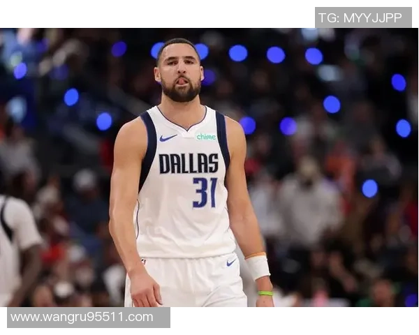 缺少克莱与克里斯蒂独行侠空间不足基德双塔组合展现良好效果 缺少克莱与克里斯蒂独行侠空间不足基德双塔组合展现良好效果