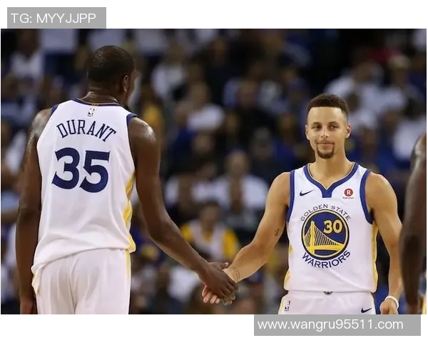 小里弗斯谈双探花现状与詹韦组合的对比分析