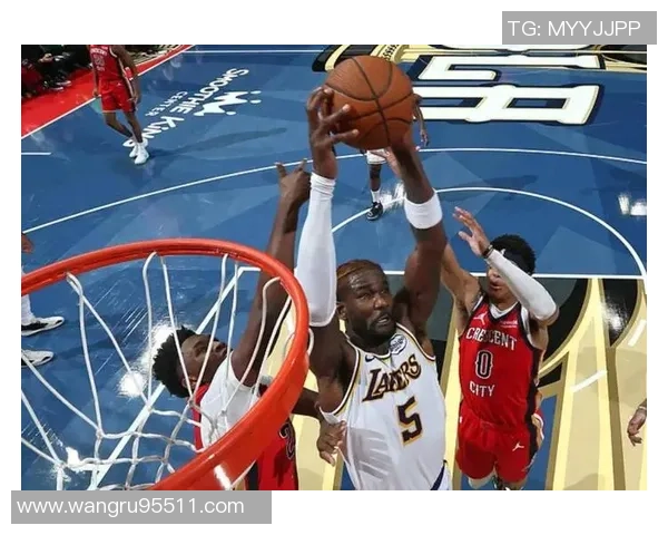 浓眉深度剖析崩盘原因错失关键投篮与频繁失误致鹈鹕逆转得分40分 浓眉深度剖析崩盘原因错失关键投篮与频繁失误致鹈鹕逆转得分40分